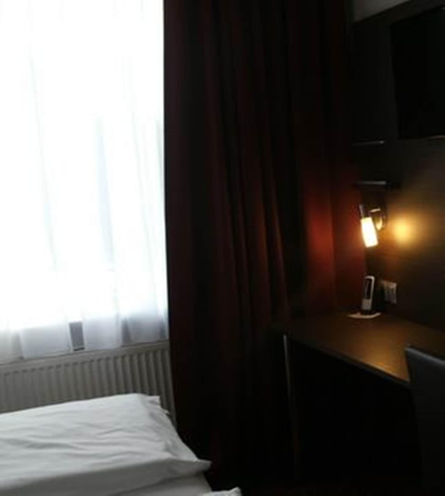 Plaza Inn Hamburg Moorfleet Экстерьер фото