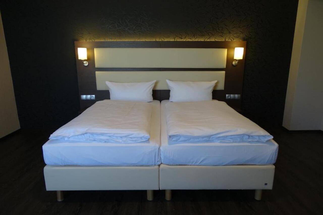 Plaza Inn Hamburg Moorfleet Экстерьер фото
